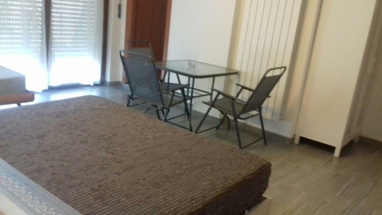 Le Villette Pescara Szoba fotó
